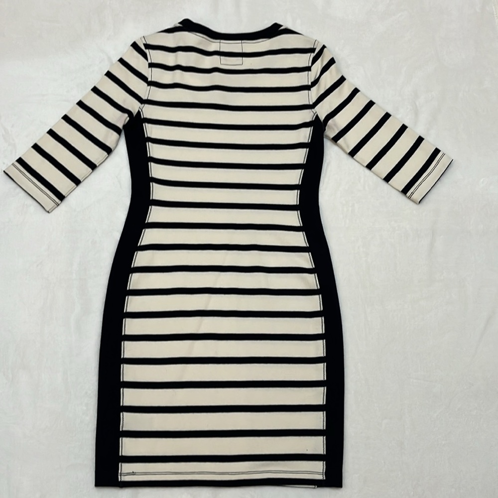 Sperry Casual Dress. Size XS. Never Worn - Picture 3 of 10